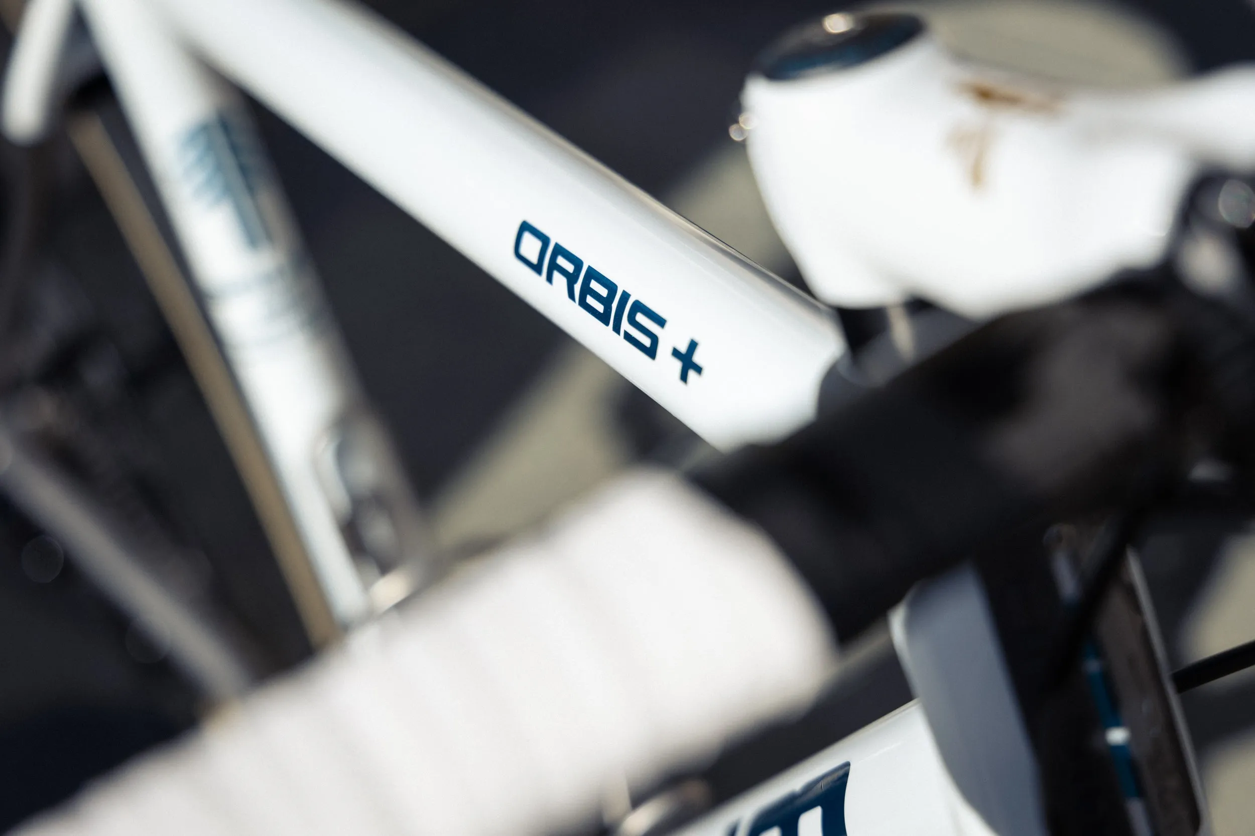 Baum Orbis  Chris King Limited Edition, 55cm