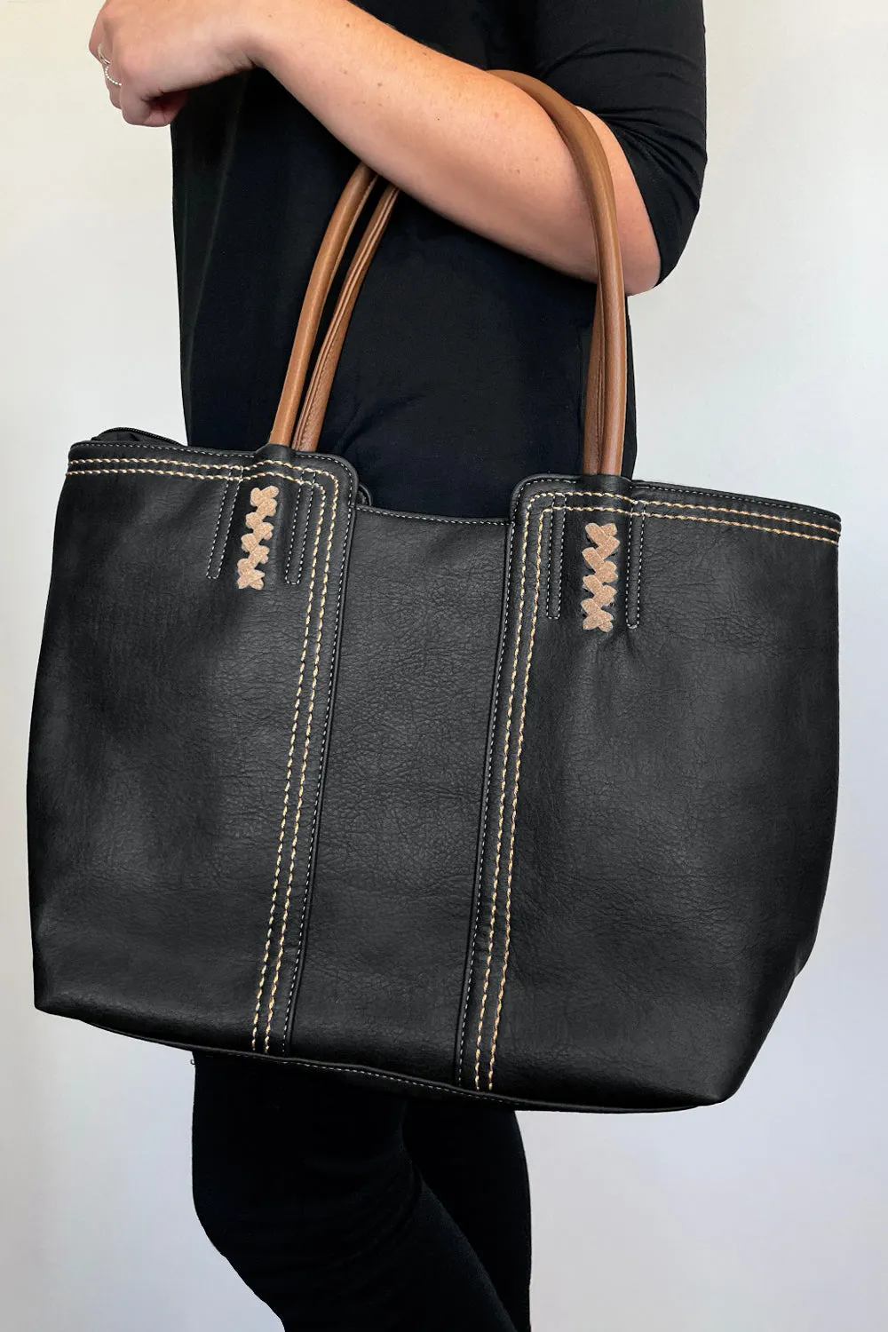 Odina Tote Bag & Clutch - Black